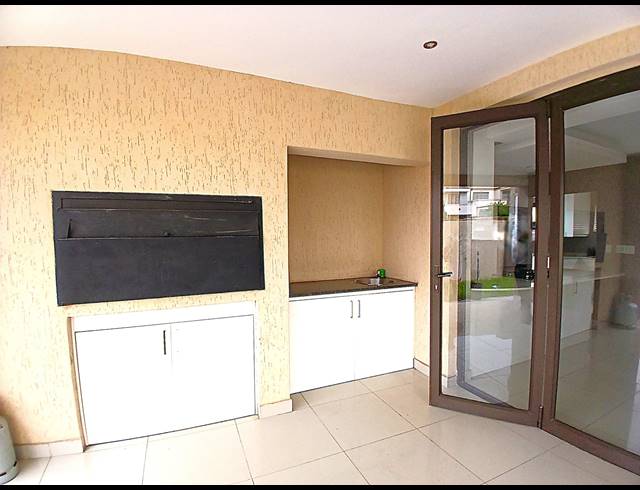3 BEDROOM FREESTANDING FOR SALE IN BLUE VALLEY GOLF ESTATE